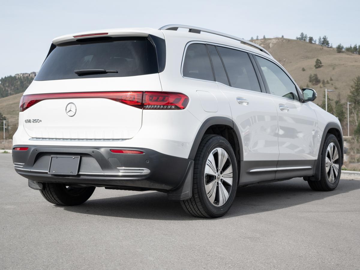 Mercedes-Benz EQB 2023
