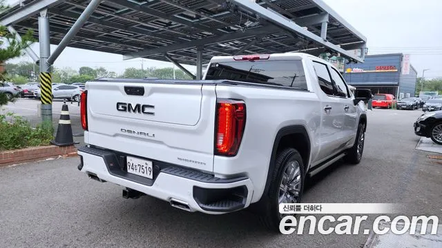 GMC Sierra 2024