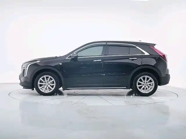 Cadillac XT4 2021