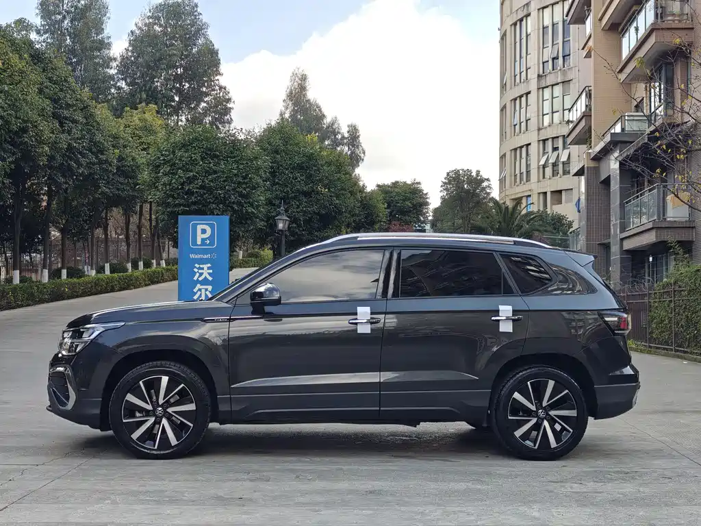 Volkswagen Tharu 2024
