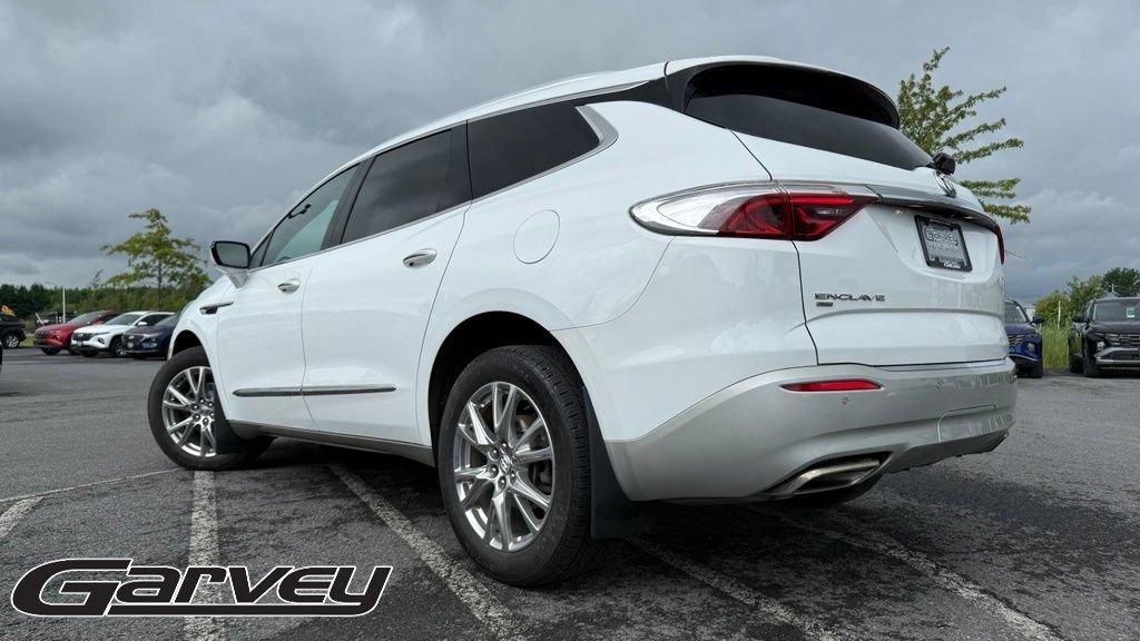 Buick Enclave 2023