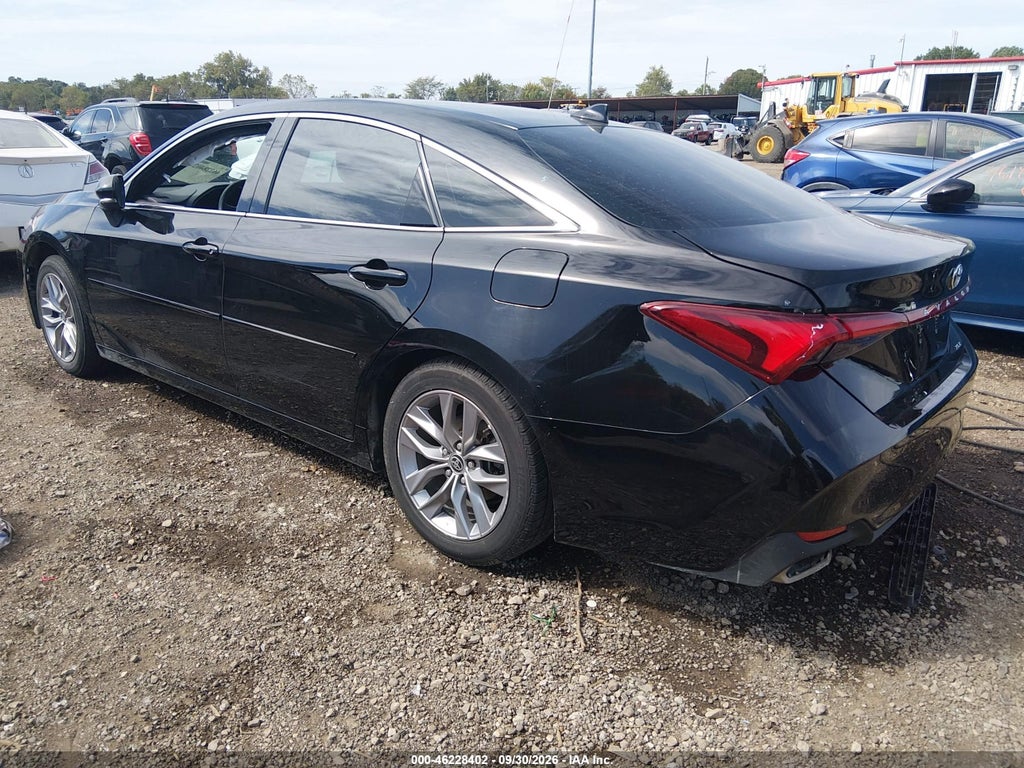 Toyota Avalon 2021