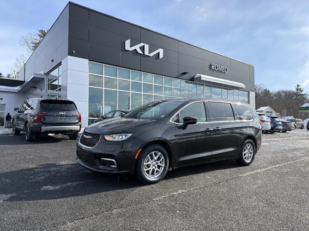 Chrysler Pacifica 2023