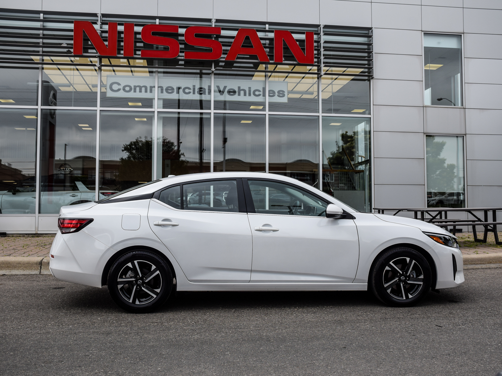 Nissan Sentra 2024