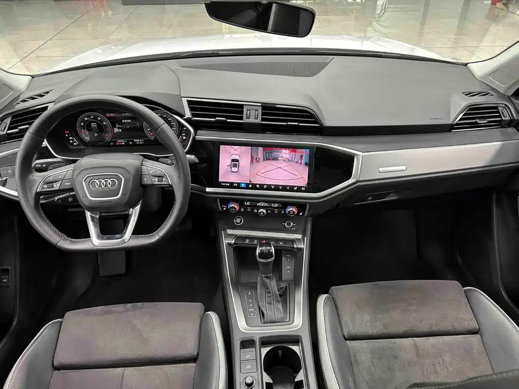 Audi Q3 2022