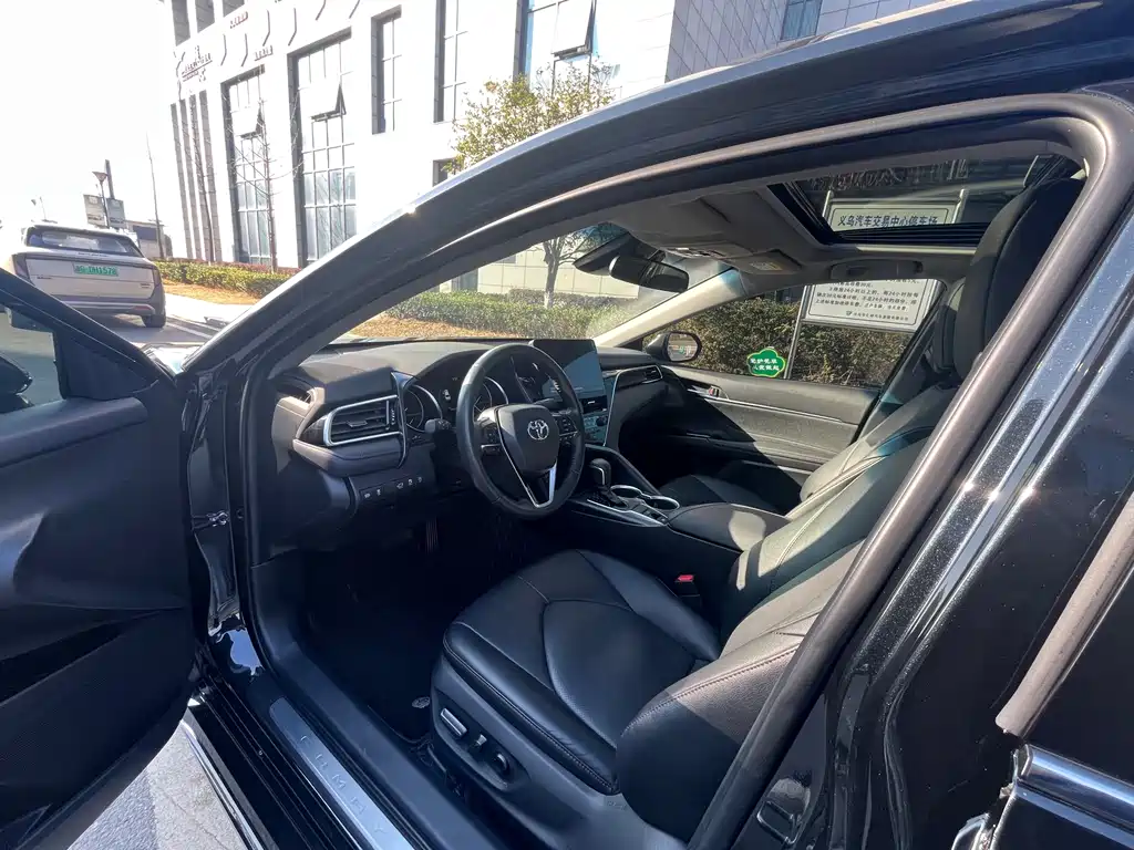 Toyota Camry 2024