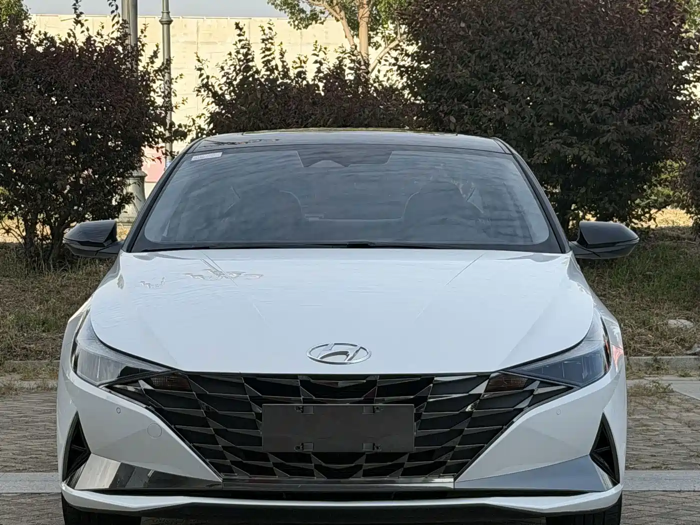 Hyundai Elantra 2023