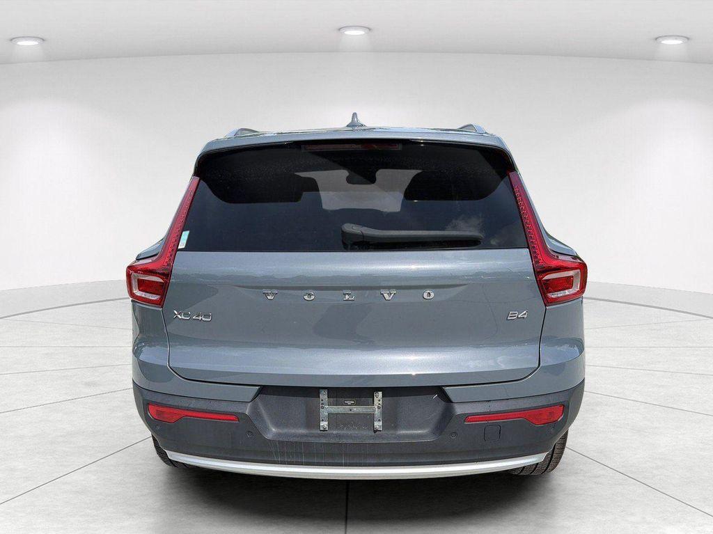 Volvo XC40 2023