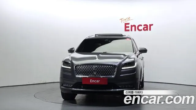 Lincoln Nautilus 2023