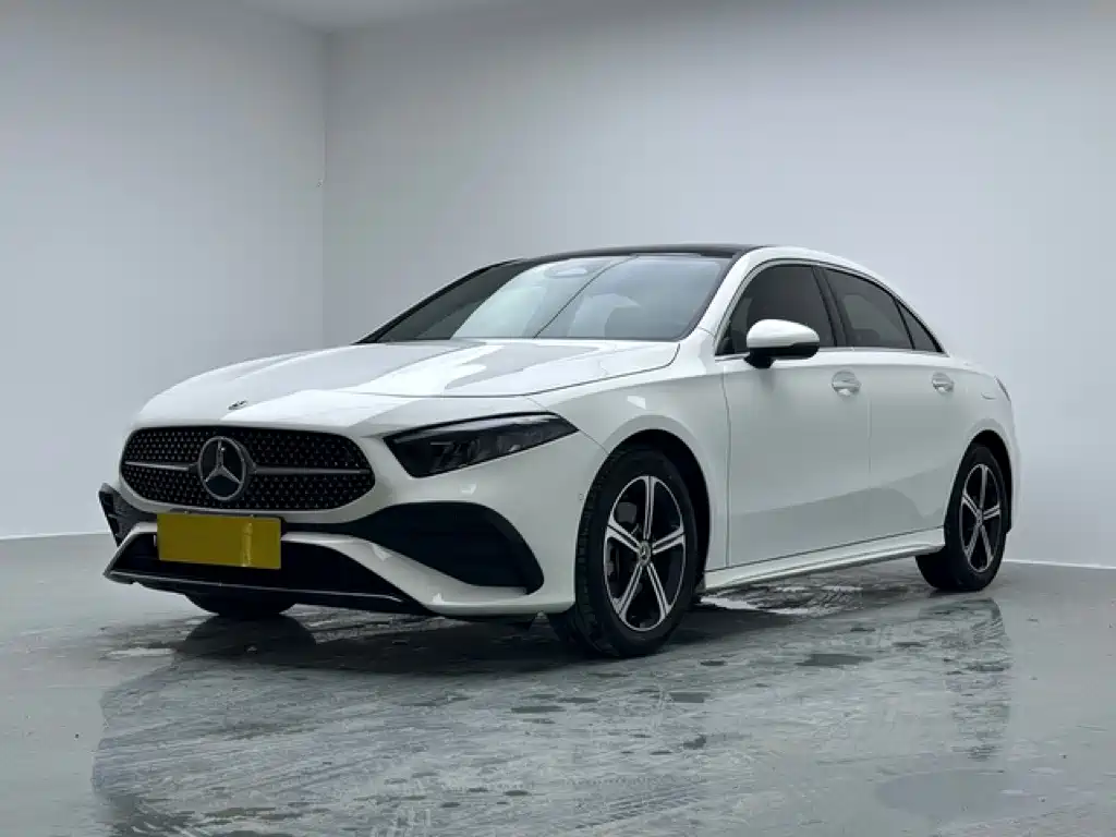 Mercedes-Benz A-Класс 2023
