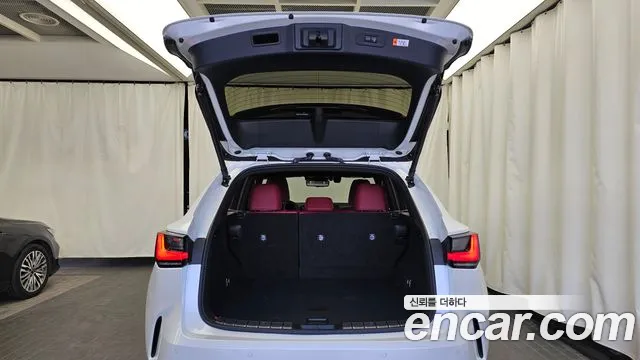 Lexus NX 2024