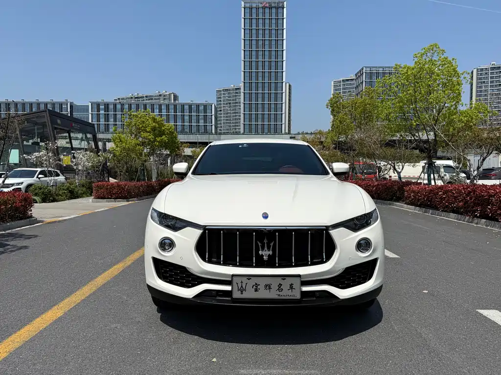 Maserati Levante 2021