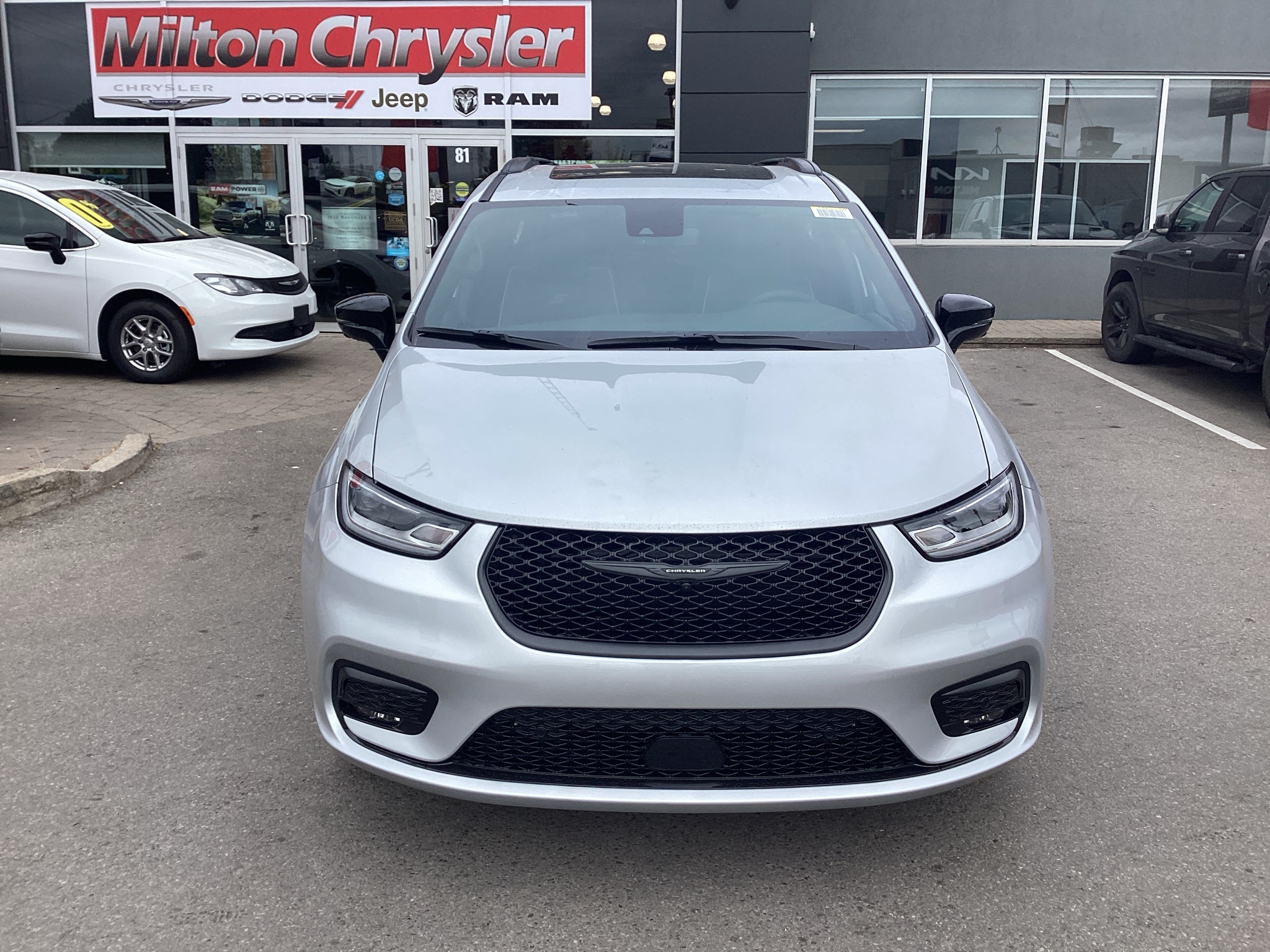 Chrysler Pacifica 2026