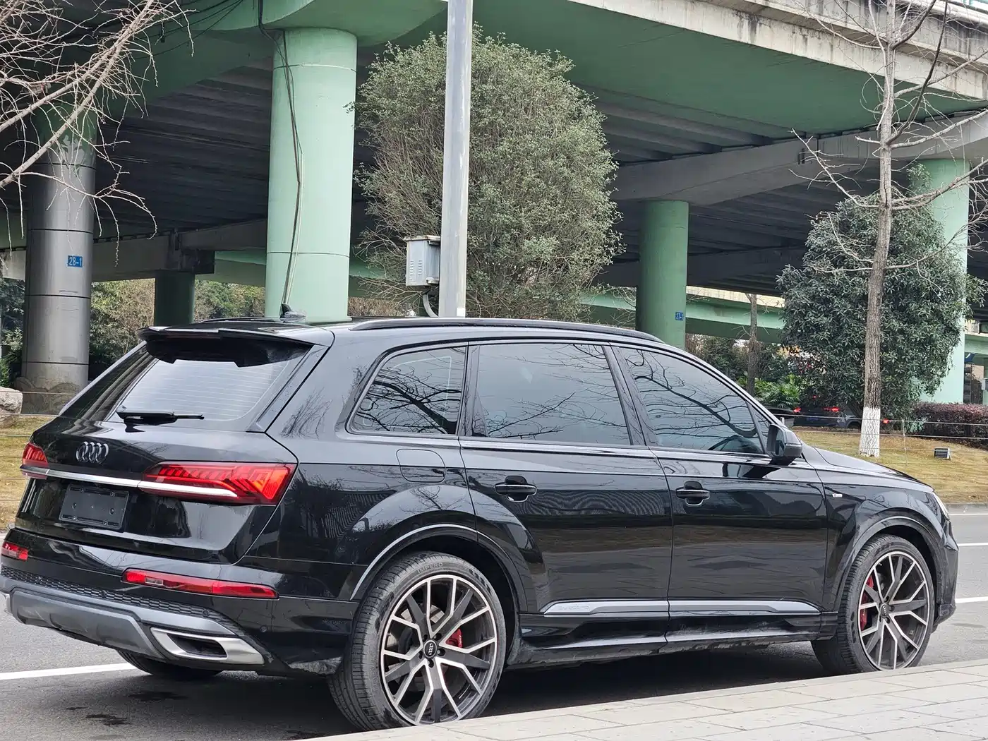 Audi Q7 2024