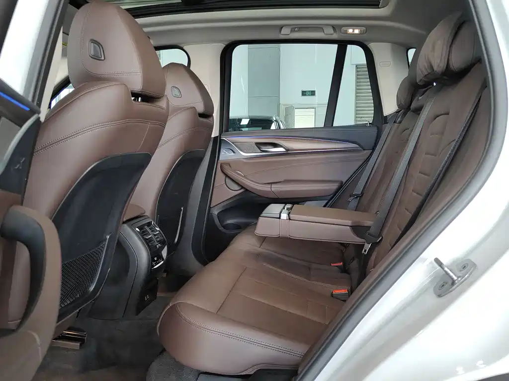 BMW X3 2021