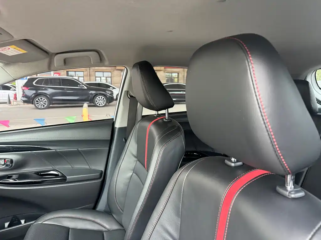 Toyota Yaris 2023