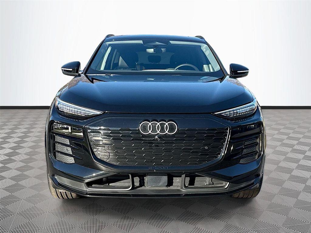 Audi Q6 e-tron 2025