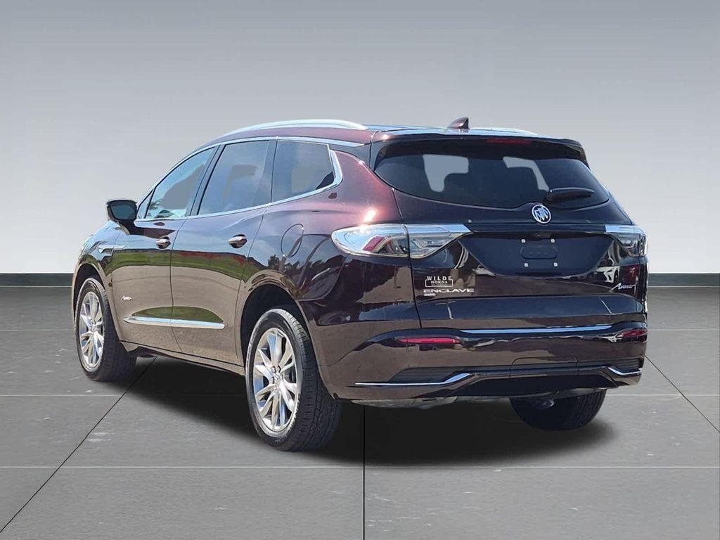 Buick Enclave 2023