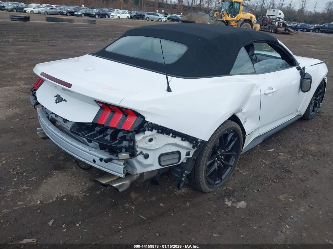 Ford Mustang 2024