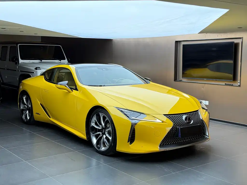Lexus LC 2021