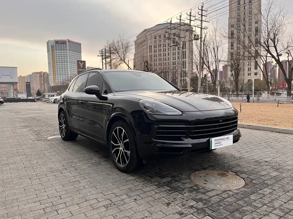 Porsche Cayenne 2023