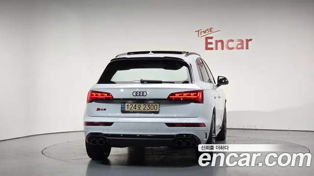 Audi SQ5 2021