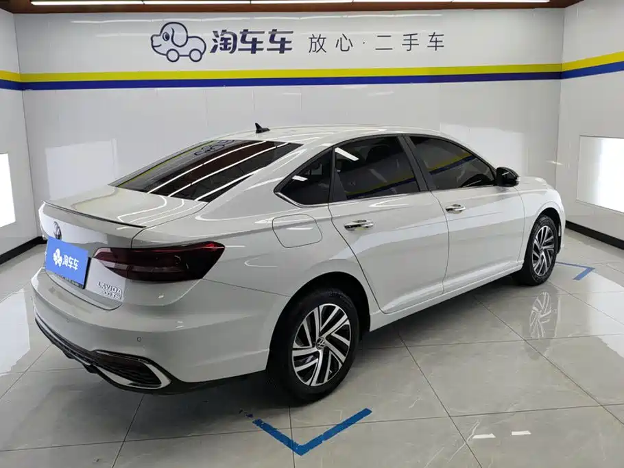 Volkswagen Lavida 2024