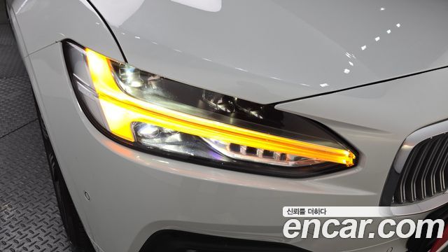 Volvo S90 2022