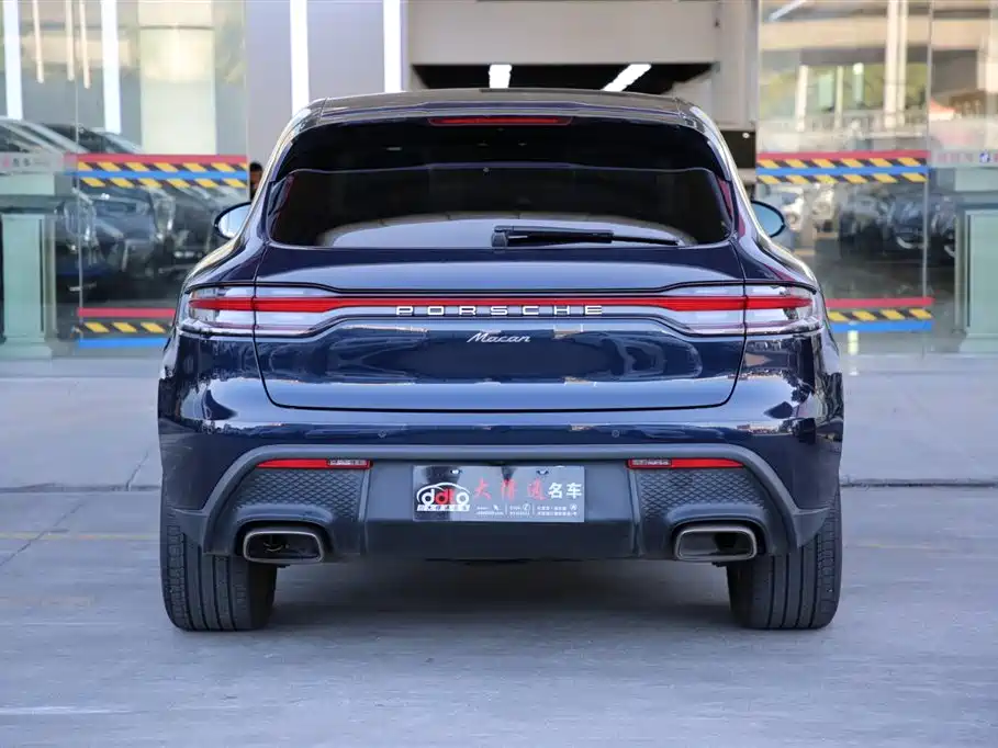 Porsche Macan 2022