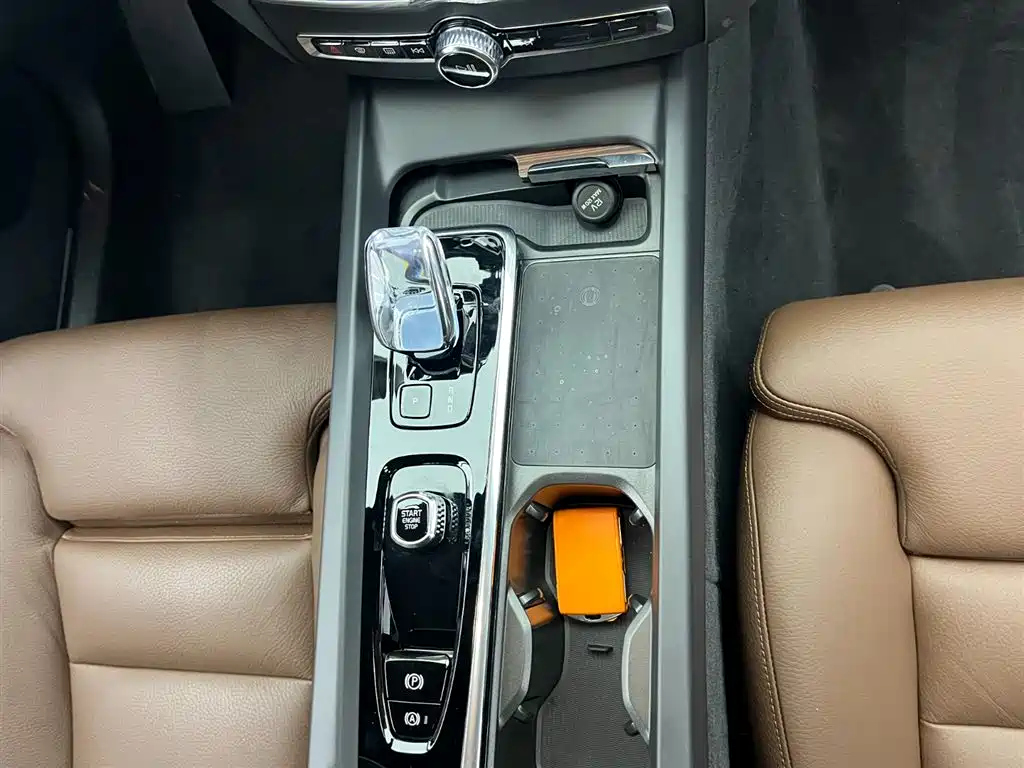 Volvo XC60 2024