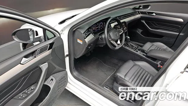 Volkswagen Passat 2022