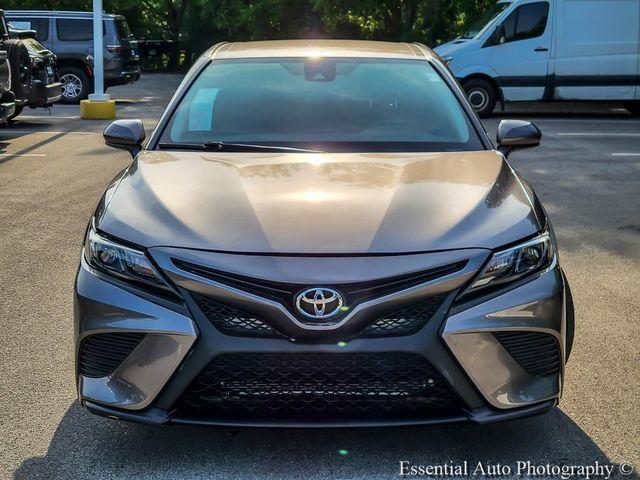 Toyota Camry 2021