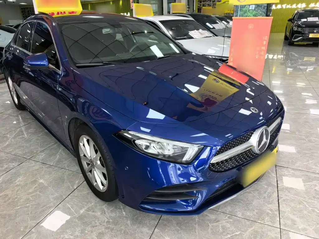 Mercedes-Benz A-Класс 2021