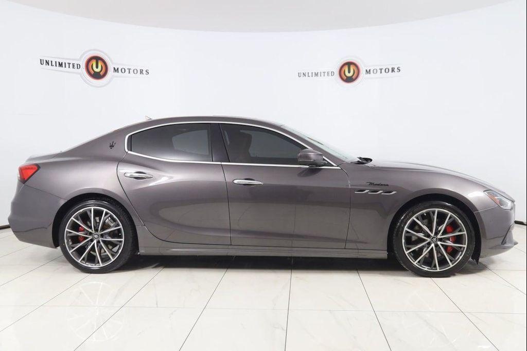 Maserati Ghibli 2022