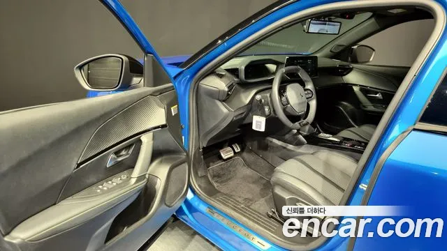 Peugeot 2008 2023