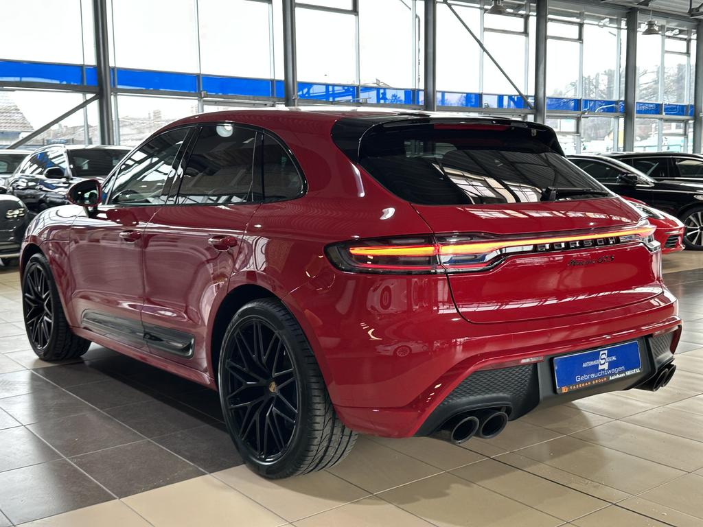 Porsche Macan 2022