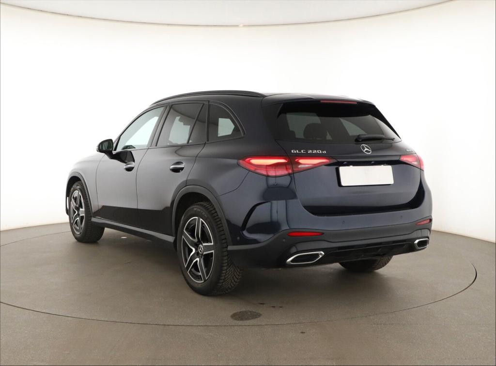 Mercedes-Benz GLC 220 2024