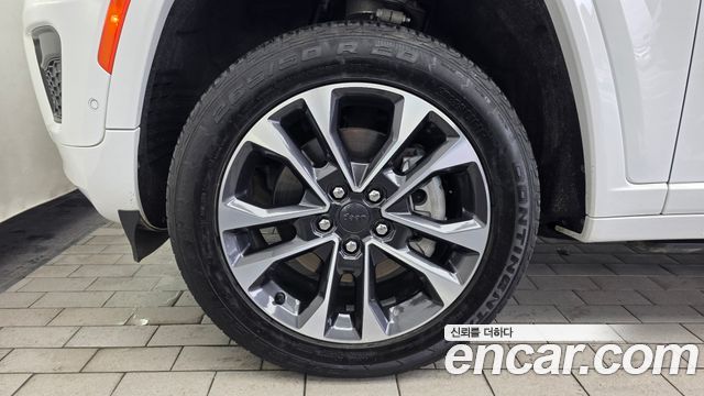 Jeep Cherokee 2023