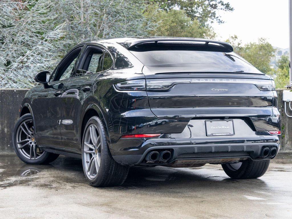 Porsche Cayenne 2023