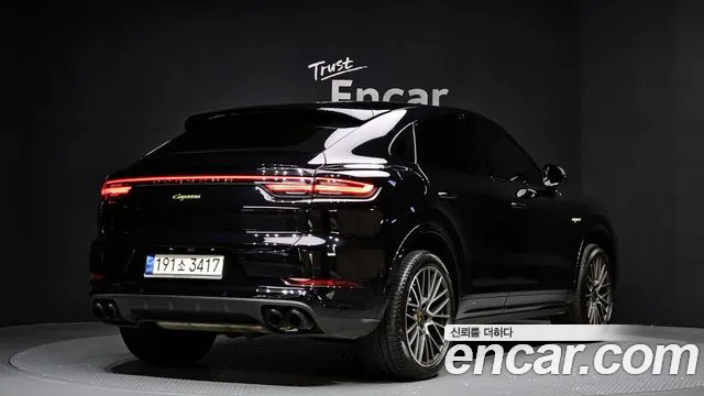 Porsche Cayenne 2022