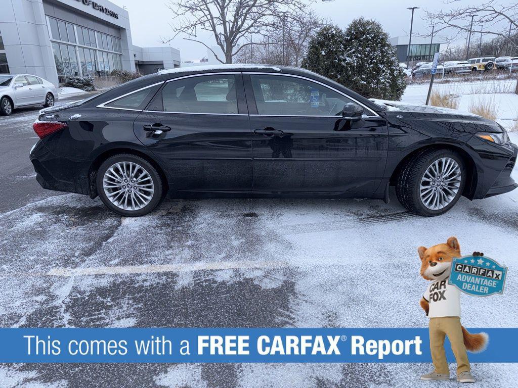 Toyota Avalon 2022
