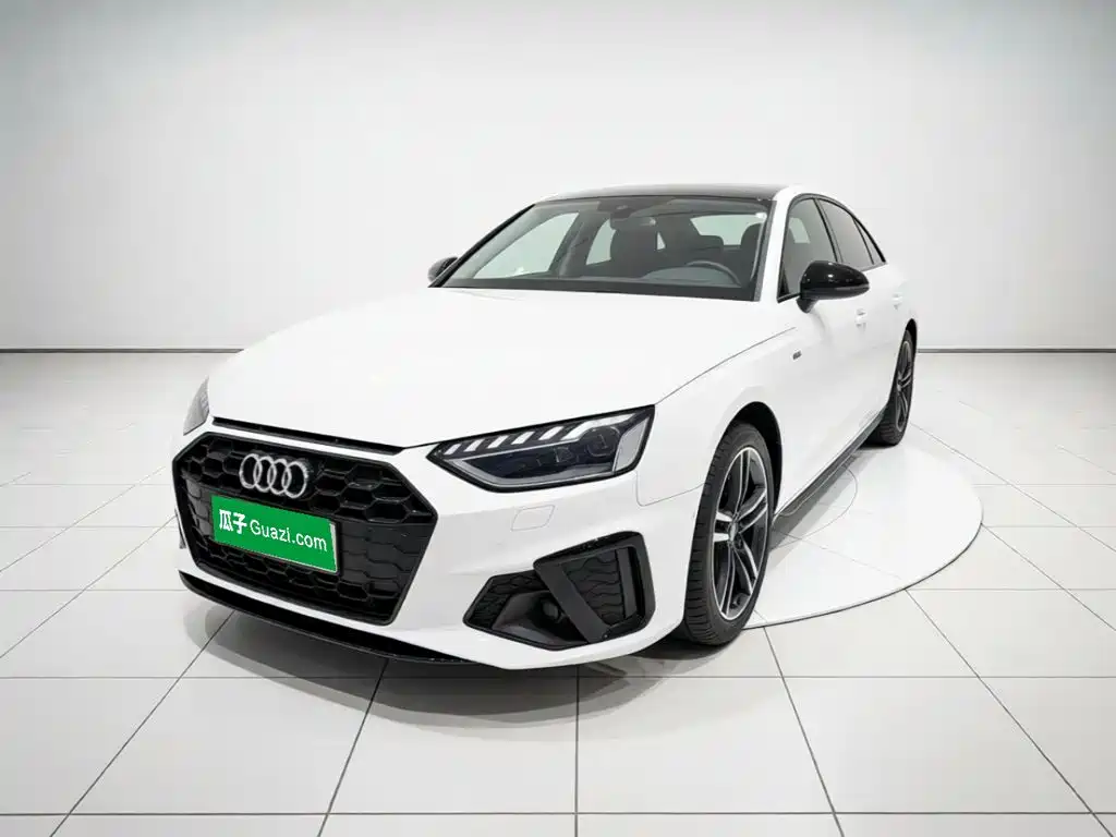 Audi A4 2022