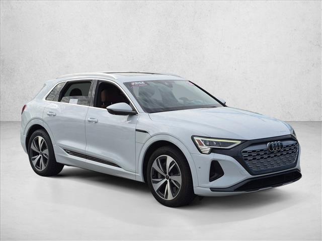 Audi Q8 e-tron 2024