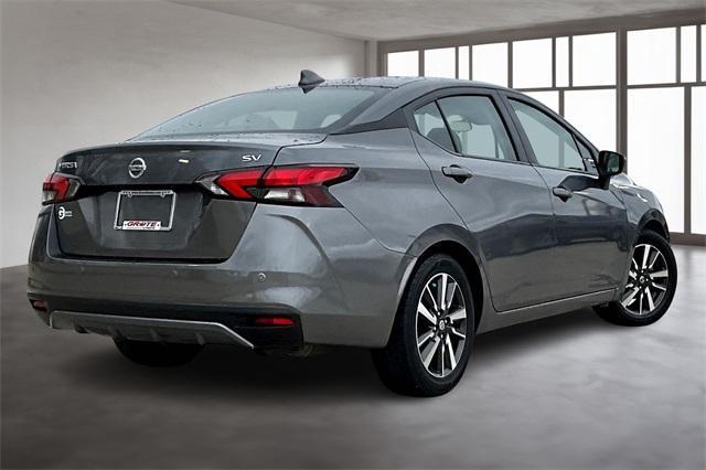 Nissan Versa 2021