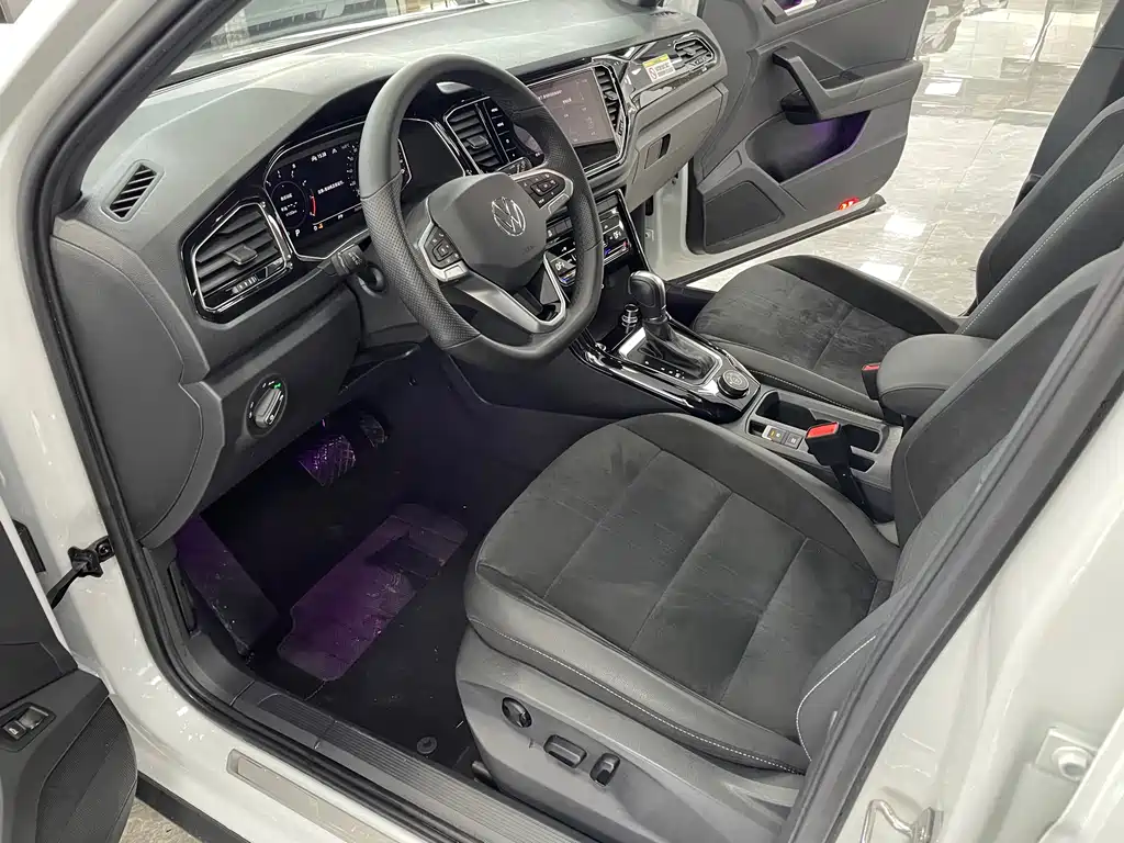 Volkswagen T-Roc 2021