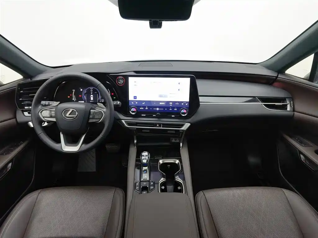 Lexus RX 2023