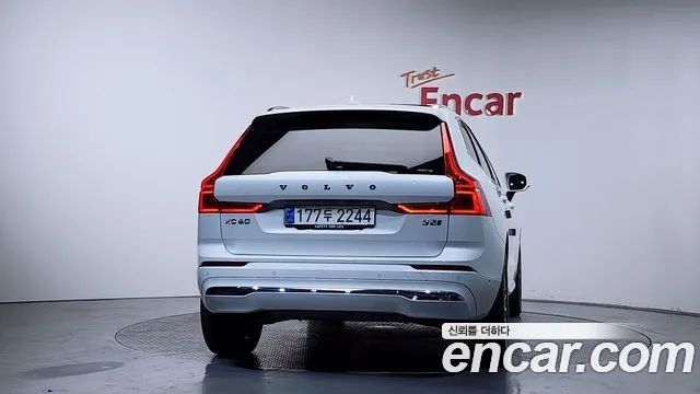 Volvo XC60 2023