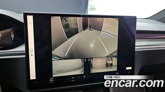 Tesla Model X 2023