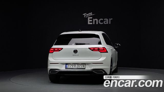 Volkswagen Golf 2022