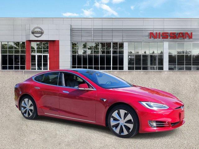 Tesla Model S 2021